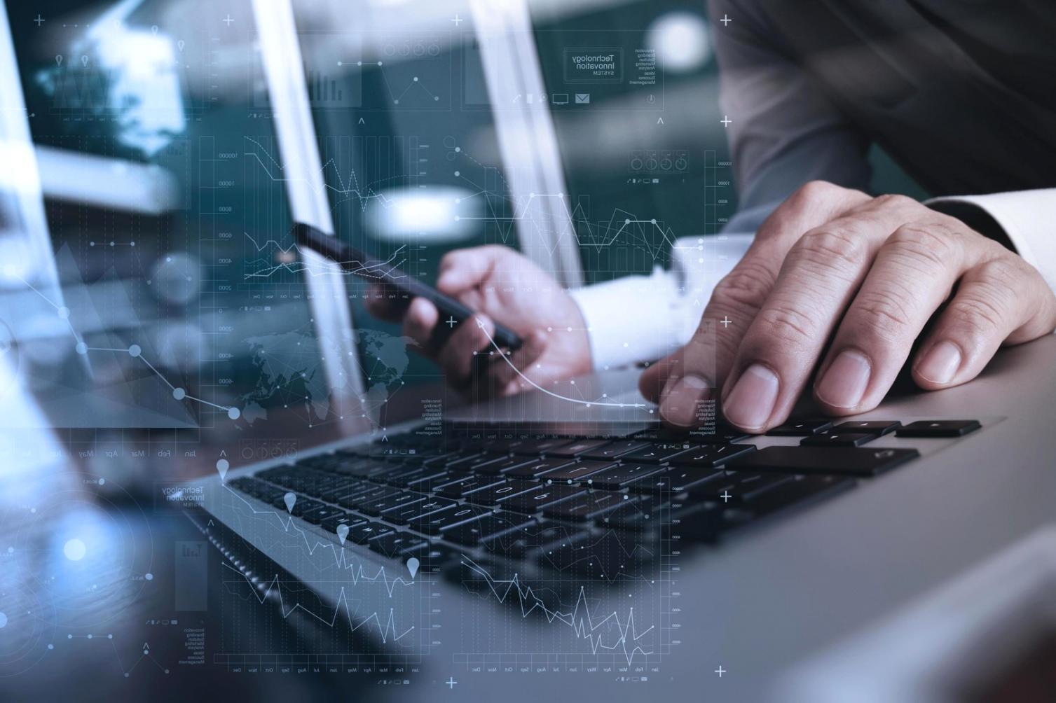 Postazione di lavoro con modellazione 3D avanzata di personaggi